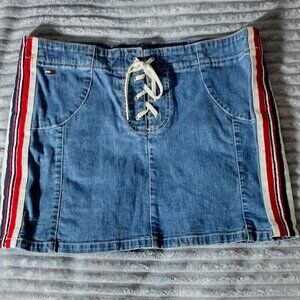 Size 11 Vintage Tommy Hilfiger Blue Denim Lace-Up Mini Skirt